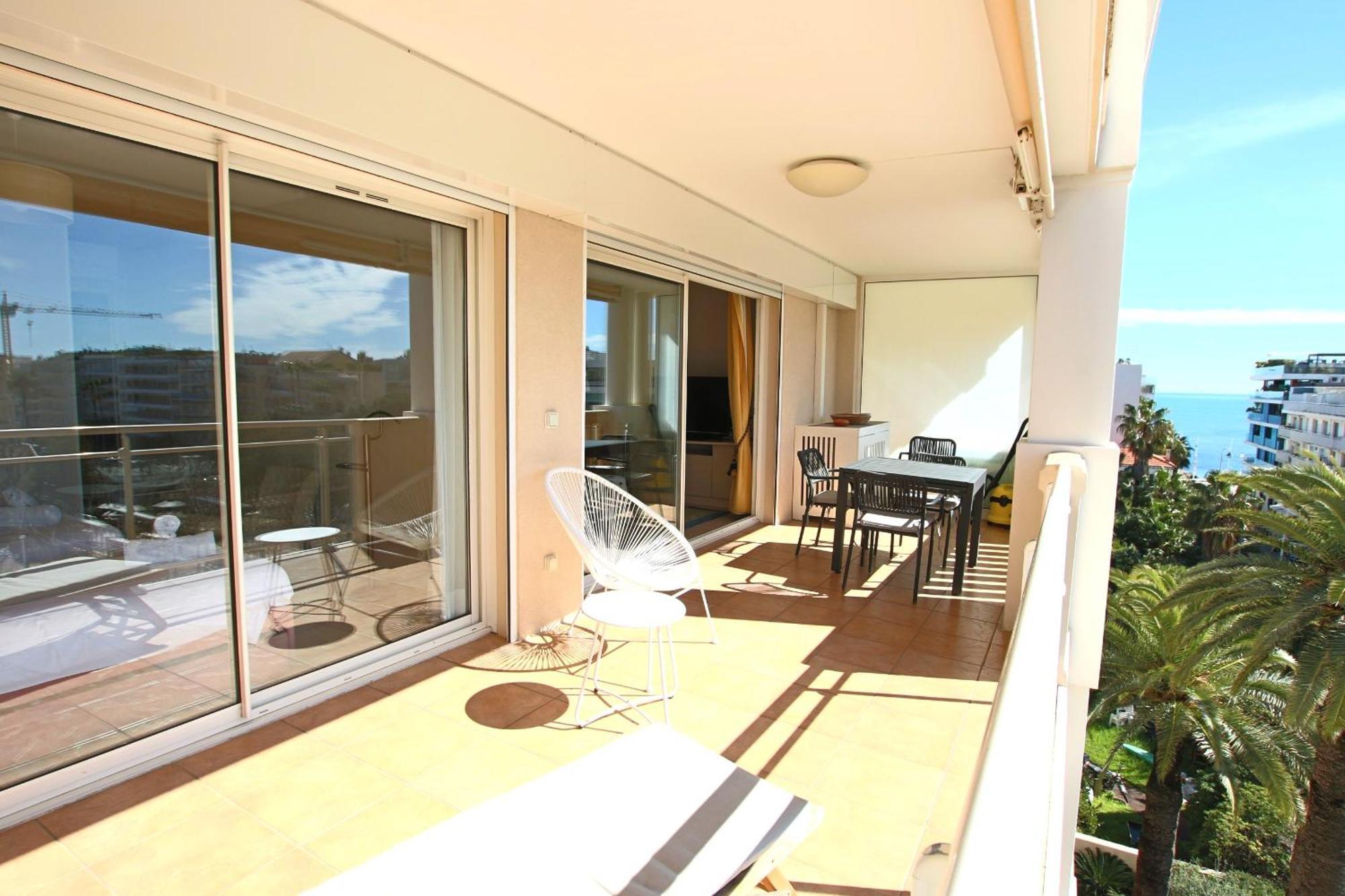 Apartment 2 bedrooms2 bathroomsclear view in Palm beach area Cannes Buitenkant foto